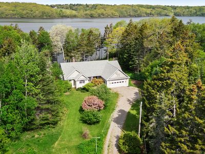25 Cliff Drive