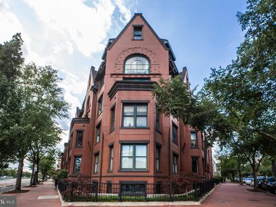 1020 Pennsylvania Ave SE APT 304