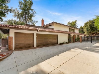 503 Acacia St