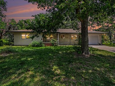 7333 Gage Rd