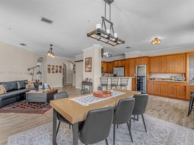 10012 NW 7th St Unit 206