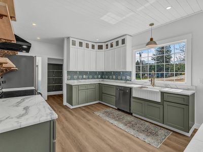 Property at 17 Four Rod Road, Warren, ME