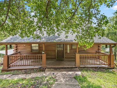 6412 Walnut Dr