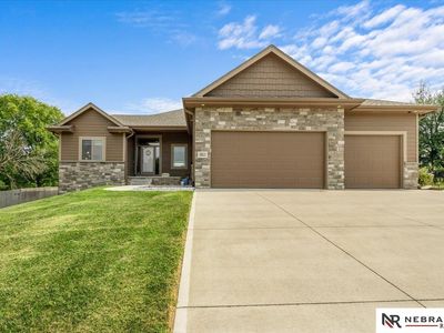 1511 Beaver Lake Blvd