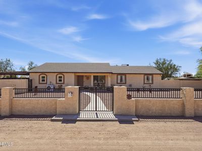 1124 N 115TH Place
