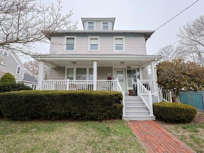 83 Hillcrest Ave