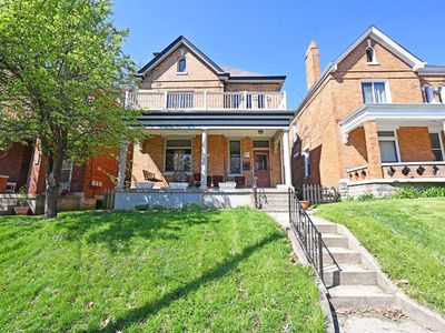 2207 Scott Blvd