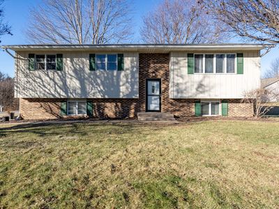 Property at 903 17th St, Viola, IL