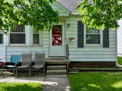 917 Eleanor Ave