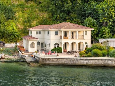 1881 NW Seclusion Cove Way