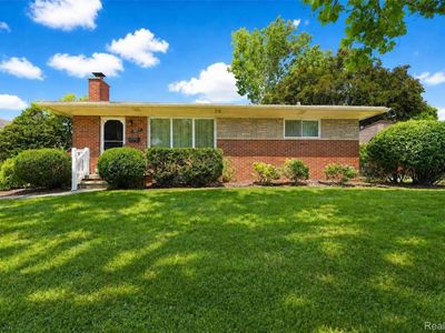 7677 Terri Dr
