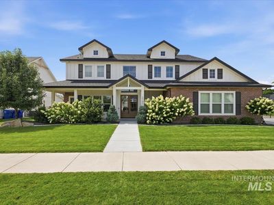 2751 N Yount Way