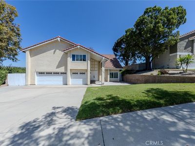 160 N Eucalyptus Dr