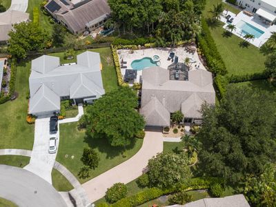 3230 Riviera Drive