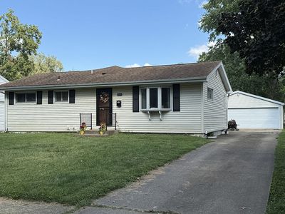2016 N 24th St
