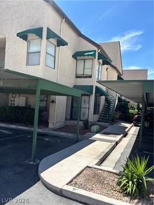 470 Elm Dr Unit 101