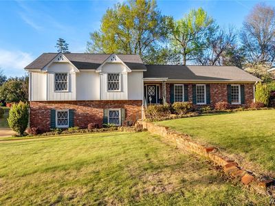 35 Arcadia Dr
