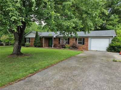 214 Mountain Brook Dr