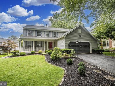 214 Bookham Ln