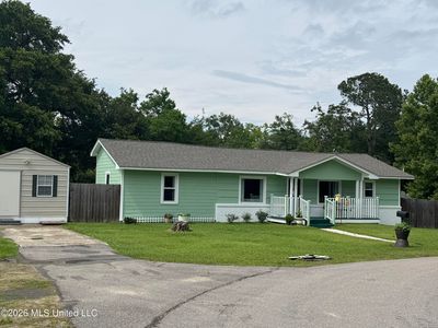 13011 Michael St