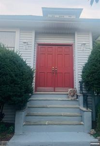65 Jackson Avenue