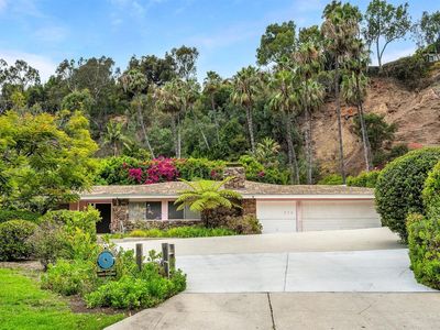 575 E Channel Rd