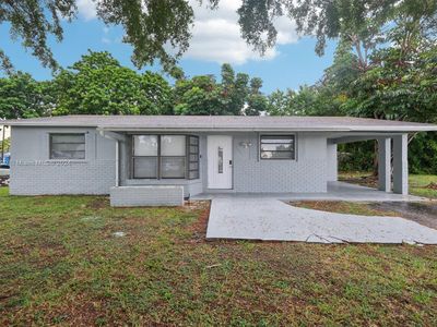 5801 Royal Palm Blvd