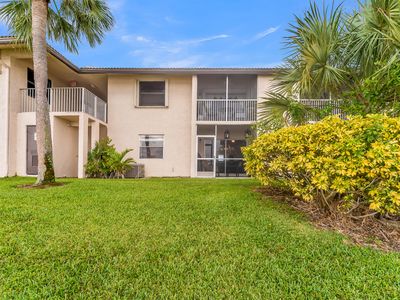 5510 Lakeside Drive #106