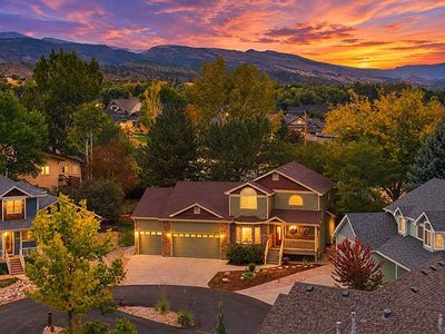 5586 Stone Church Ct