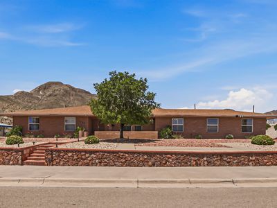 6205 Llano Way