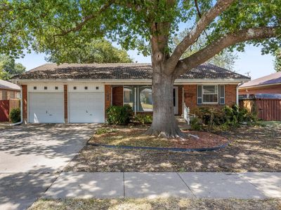 1013 Bandera Ln