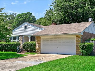 714 Edinburg Ave