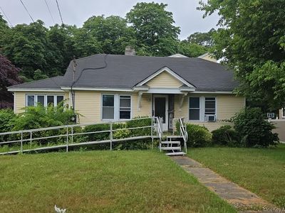 34 N Baldwin Place