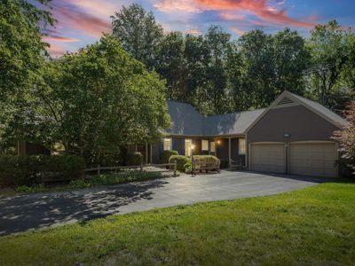 5131 Centerview Dr