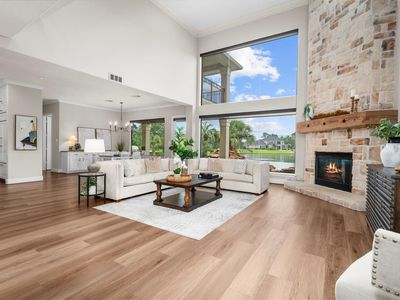15307 Hilltop View Dr