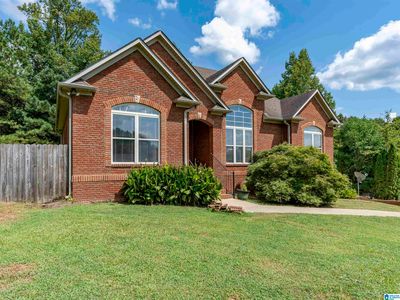 810 Ridgefield Way