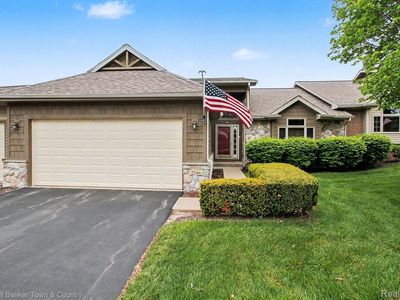 2246 Willow Tree Dr