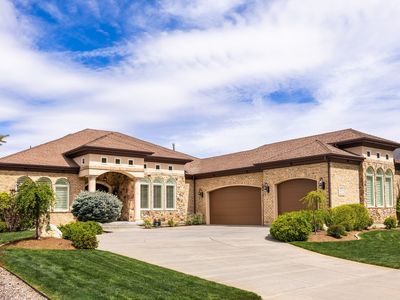 802 Eaglepointe Dr