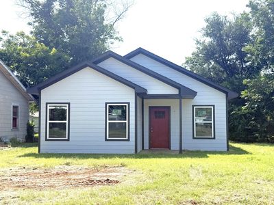 Property at 1411 Taylor St, Wichita Falls, TX