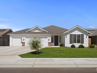 7506 Linden Tree Ave
