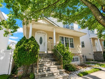 25 Northfield Ave