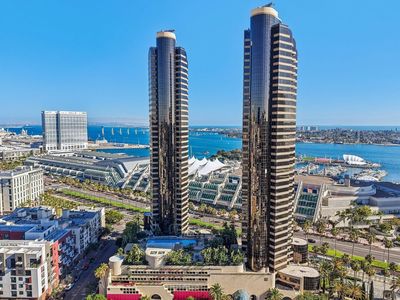 200 Harbor Dr Unit 3201