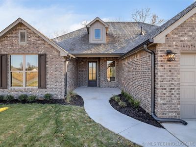 13601 N 58th East Ave