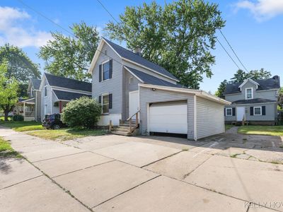 428 & 430 Fernando St NE