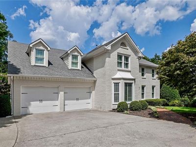 425 Red Jacket Way