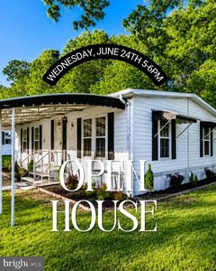72 Hazelwood Dr