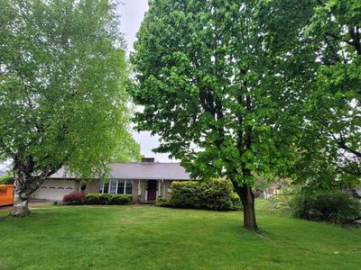 302 Maple St