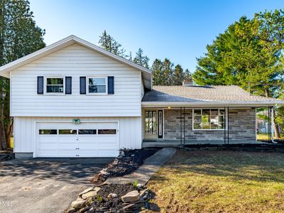 Property at 11 Green Acres Lane, Hagaman, NY