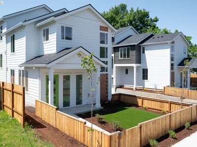 87 NE 78th Ave