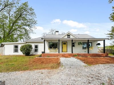 1015 Sid Hunter Rd